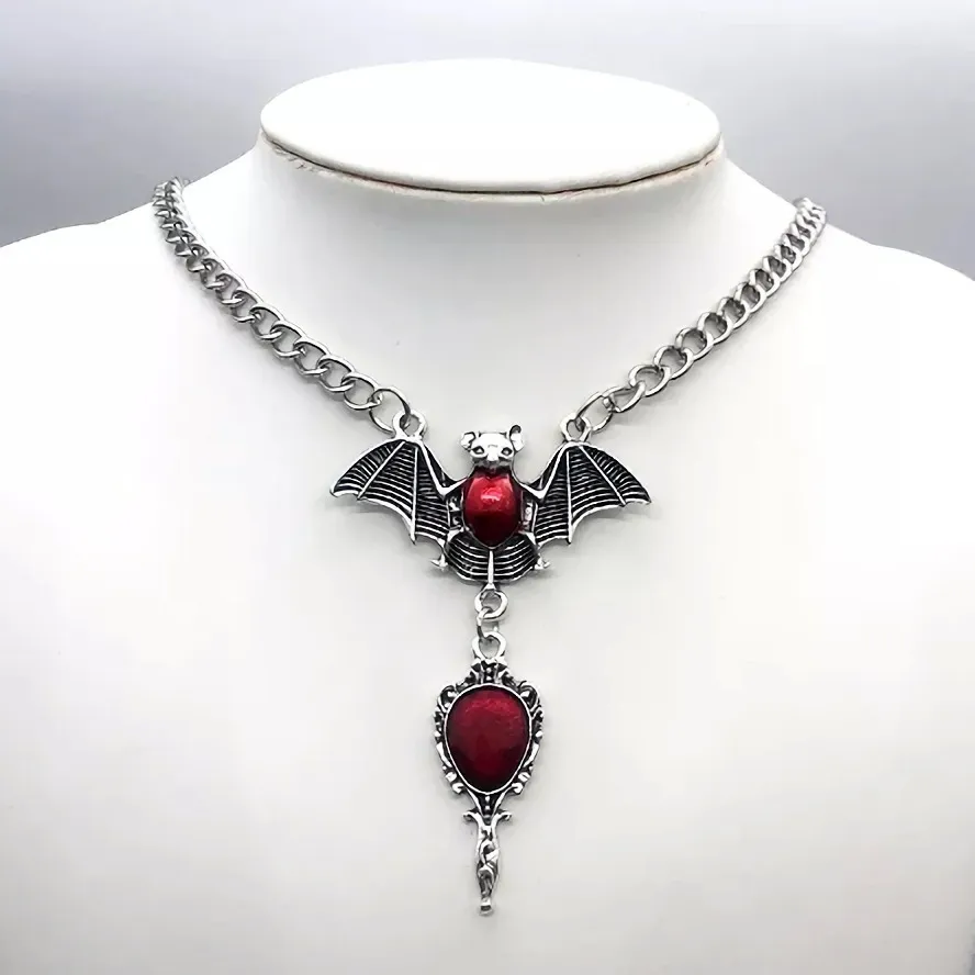 D_NQ_NP_2X_863506-MLM51017700555_082022-F-collar-gotico-murcielago-goth-deathrock-dark-wave-post-punk